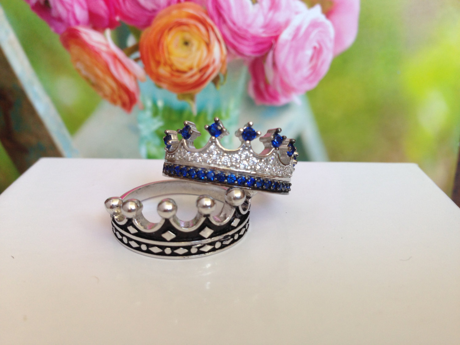 Queen crown on sale ring design